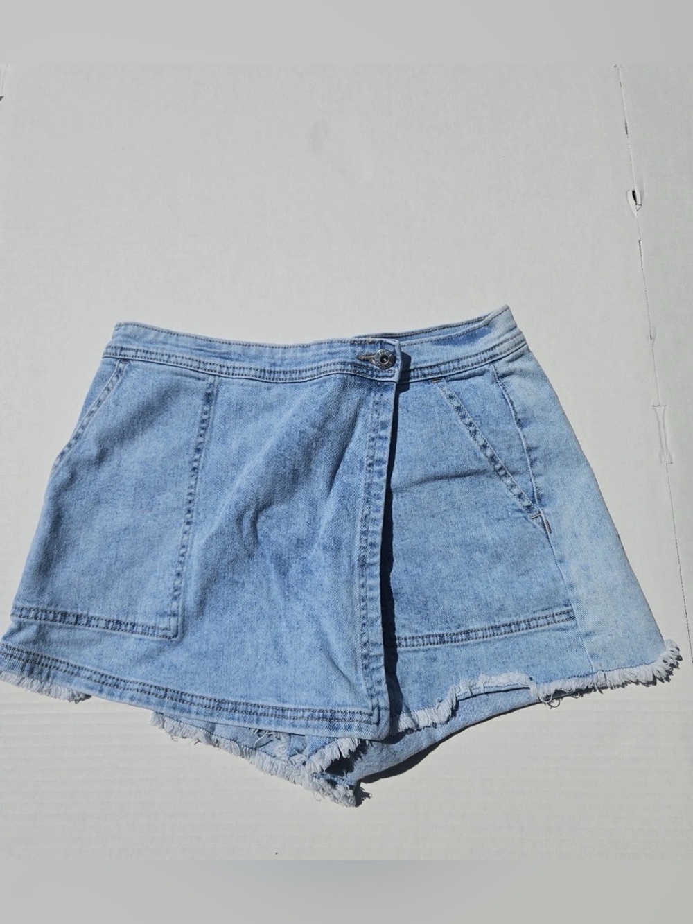 Jessica Simpson Light Wash Denim Wrap-Front Shorts